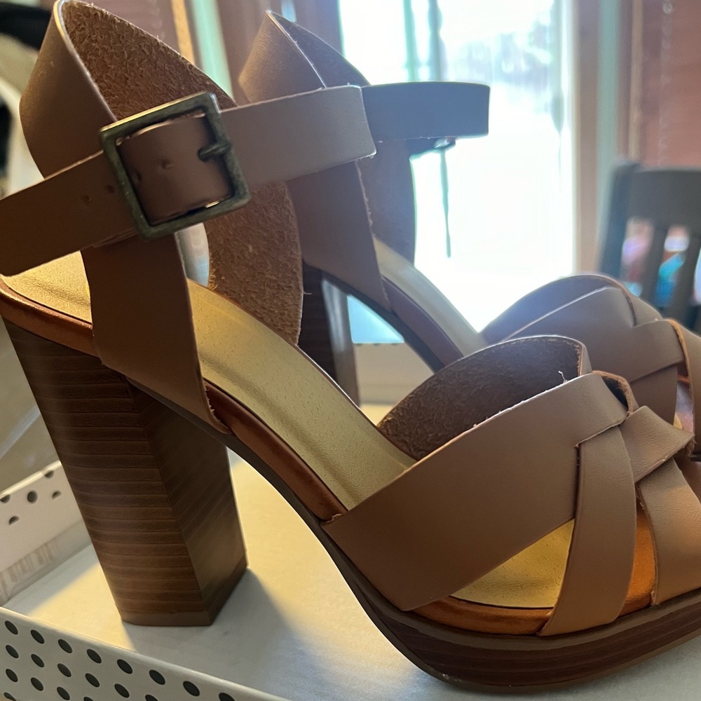 Brown chunky heels